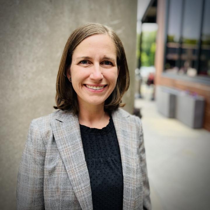 Michelle Heckman headshot photo